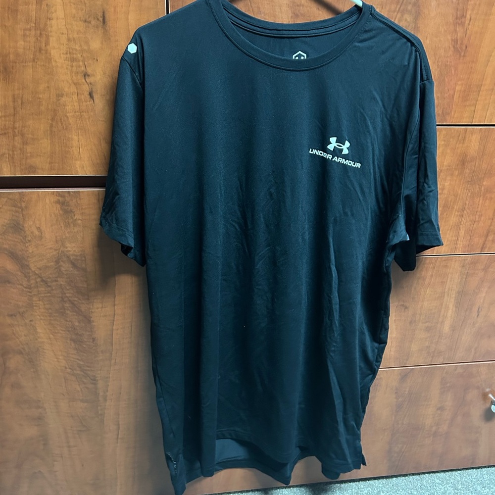 Under armour tee xxl lightweight